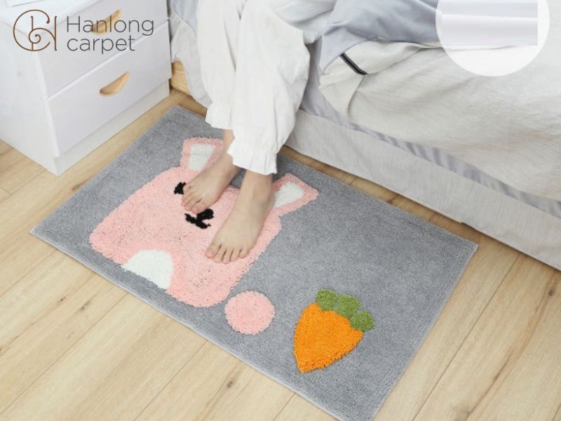 Không gian phòng ngủ sẽ được điểm xuyến bởi sự dễ thương đến từ tấm thảm